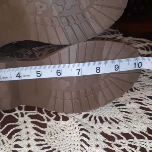 🆕️LAST SIZE 6🖤NWT LEOPARD PRINT HIKING BOOT🖤 - Picture 8 of 13